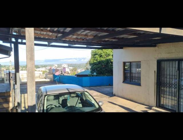 3 BEDROOM HOUSE FOR SALE IN WOODLANDS